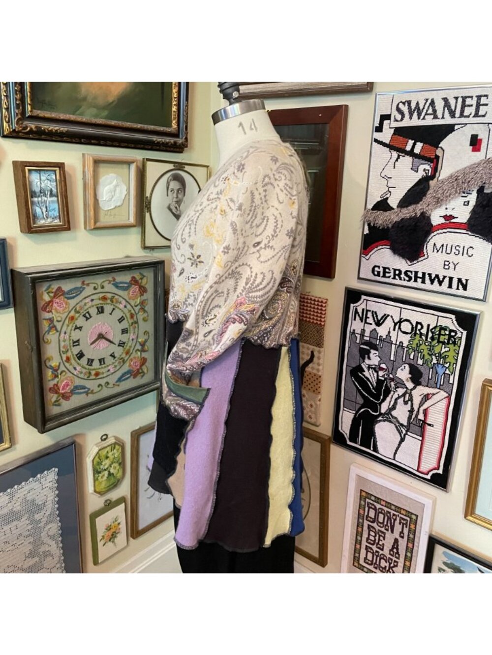 Eclectic Reworked Scoop Neck Button Front Sweater Cardigan with Pockets XL - Picture 2 of 3